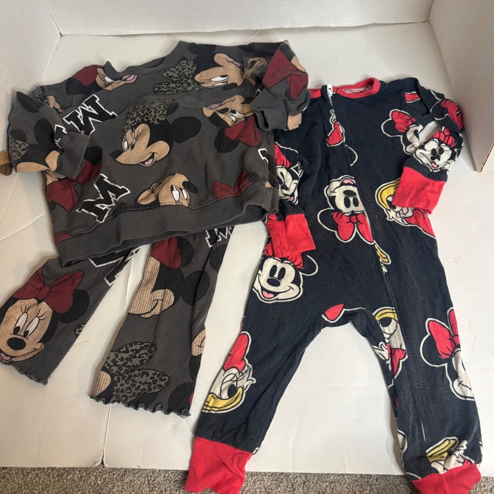 Disney Minnie Mouse Baby Girl 2pc Ribbed Set 18M & Daisy Duck Sleeper 12M Bundle